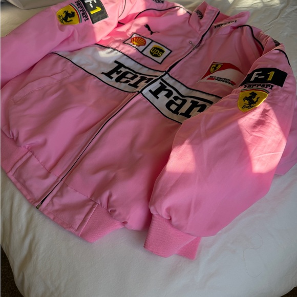 F1 Ferrari Pink Racing Shell Jacket - Picture 4 of 5